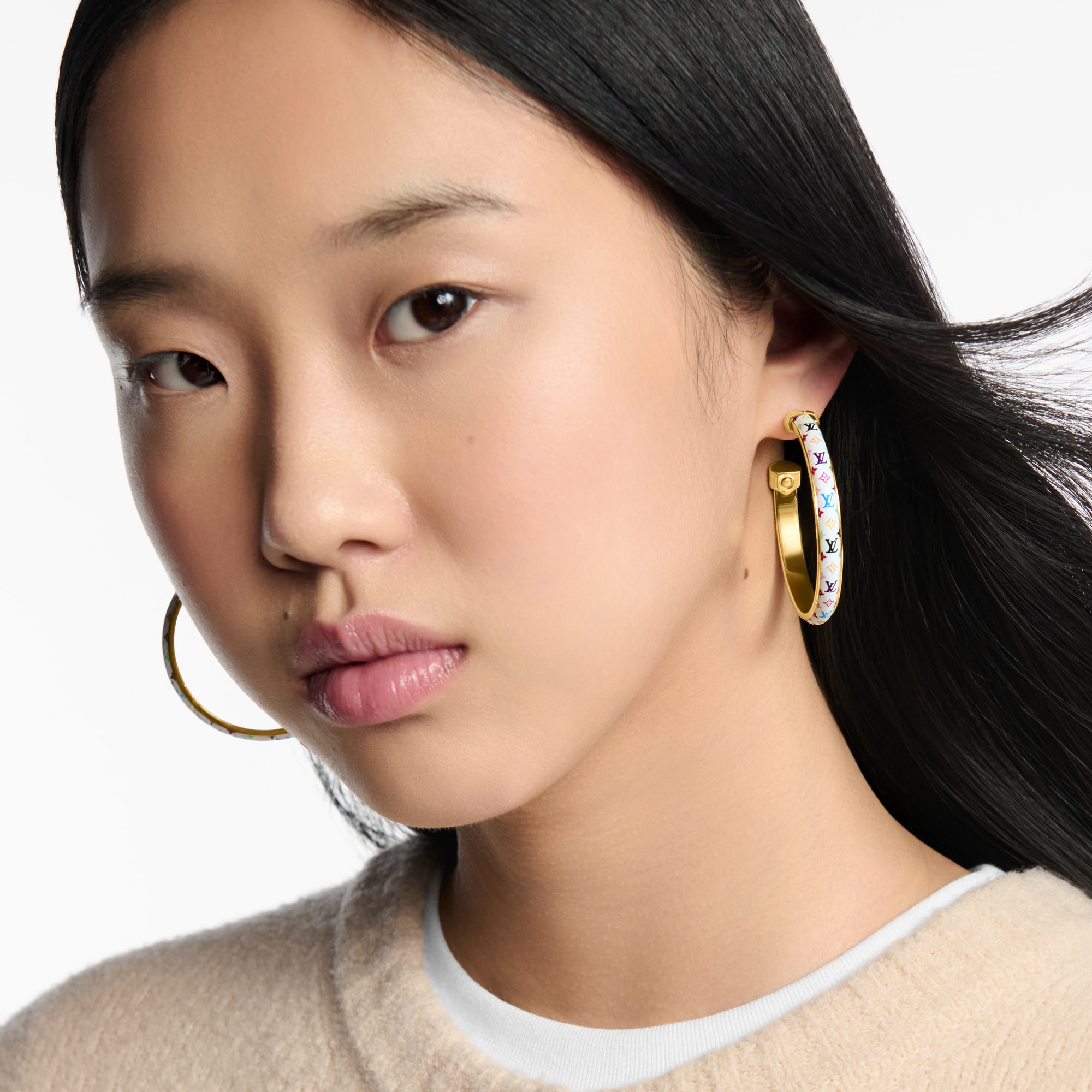 LV × TM ピアス・モノグラム マルチカラー S00｜ルイ・ヴィトン 公式